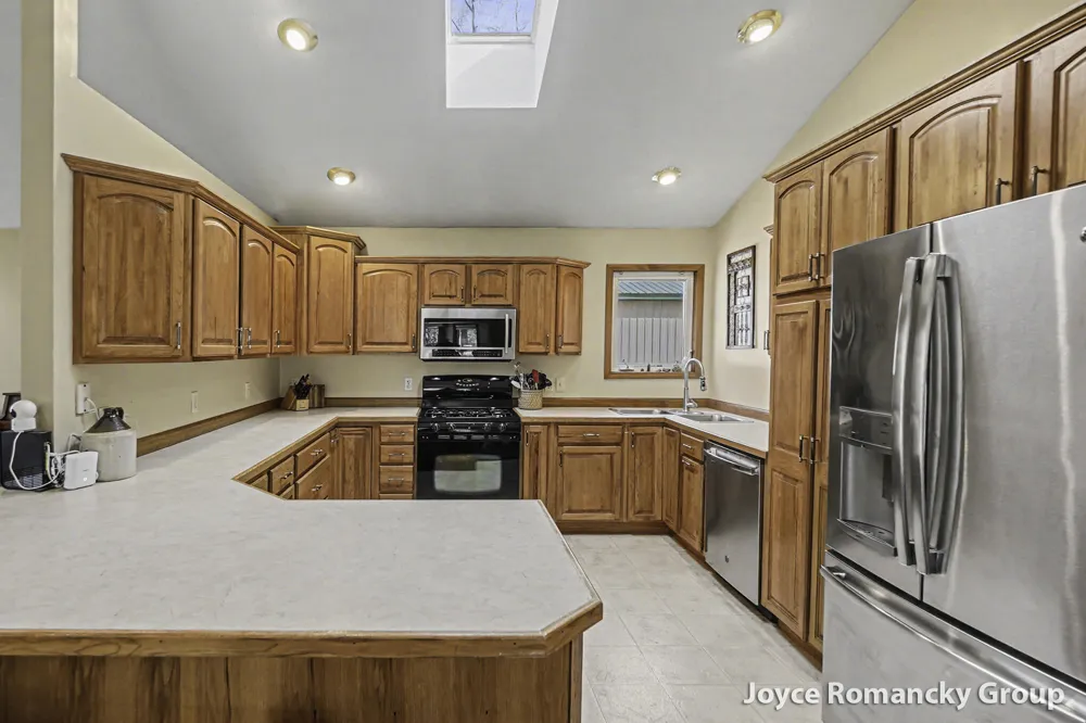 850 W White Lake Drive Twin Lake, MI 49457