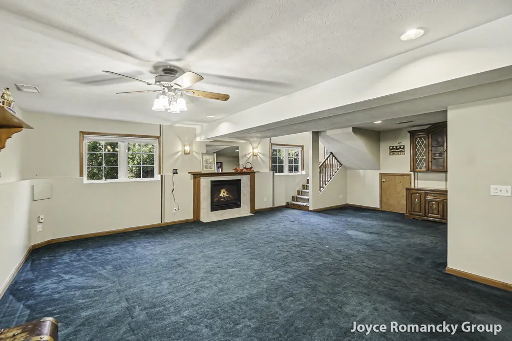 850 W White Lake Drive Twin Lake, MI 49457
