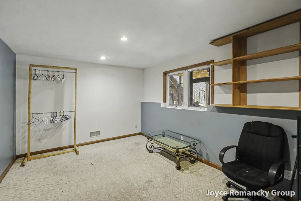 850 W White Lake Drive Twin Lake, MI 49457