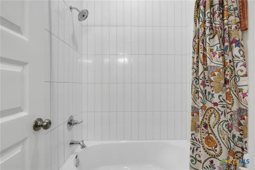 339 Sugarcane New Braunfels, TX 78132