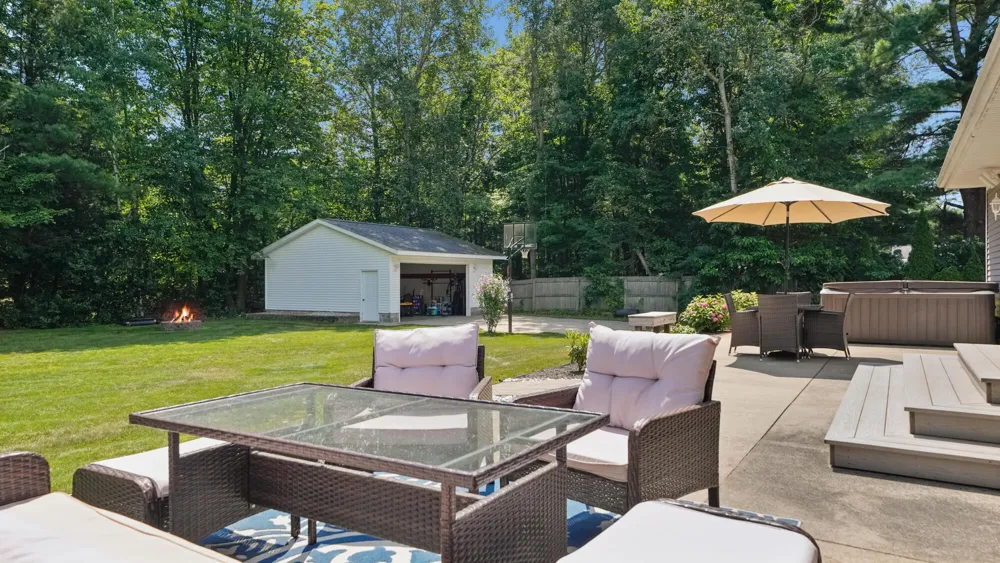 2698 Hamilton Road Dalton Township, MI 49445