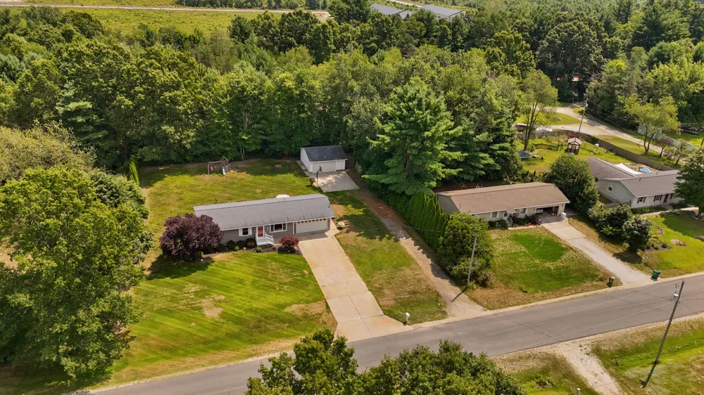 2698 Hamilton Road Dalton Township, MI 49445