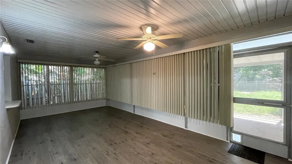 253 W LAKE INA DRIVE Winter Haven, FL 33884
