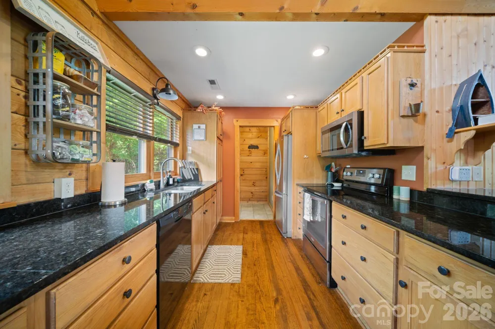 417 Garden Lane Lake Lure, NC 28746