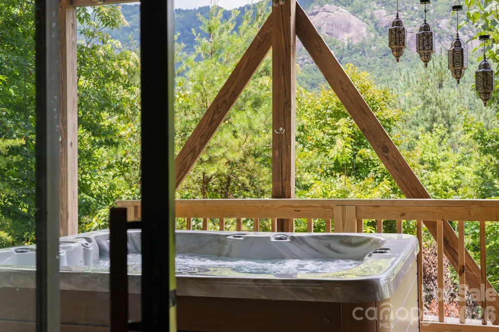 417 Garden Lane Lake Lure, NC 28746
