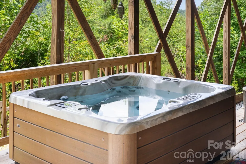 417 Garden Lane Lake Lure, NC 28746