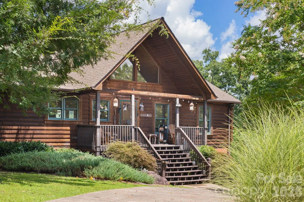 417 Garden Lane Lake Lure, NC 28746