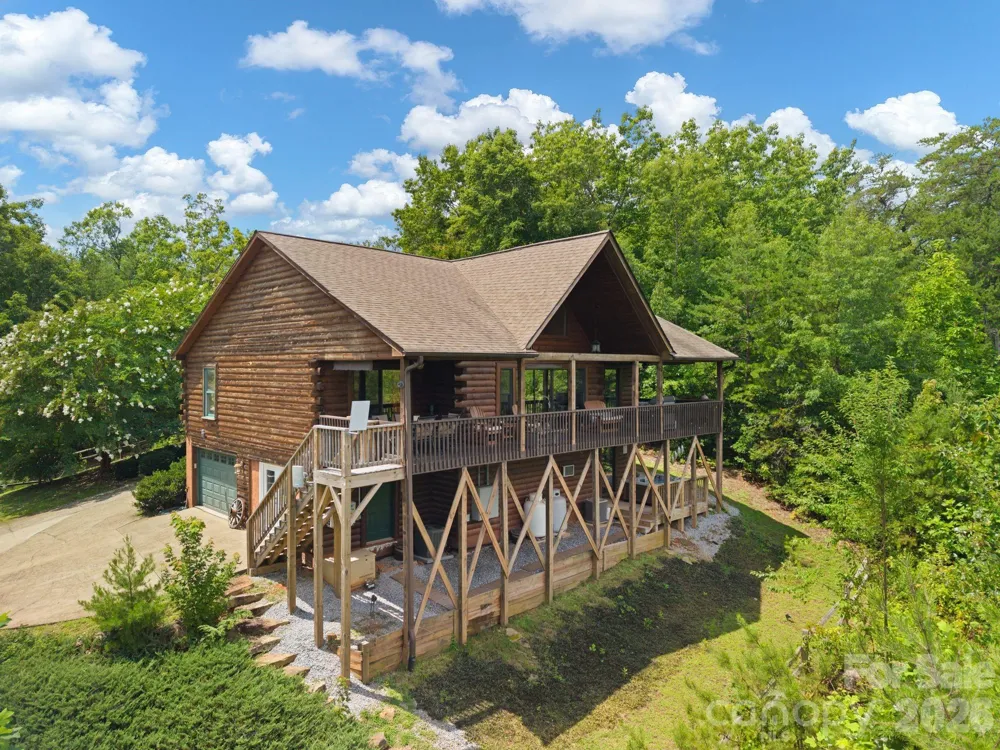417 Garden Lane Lake Lure, NC 28746