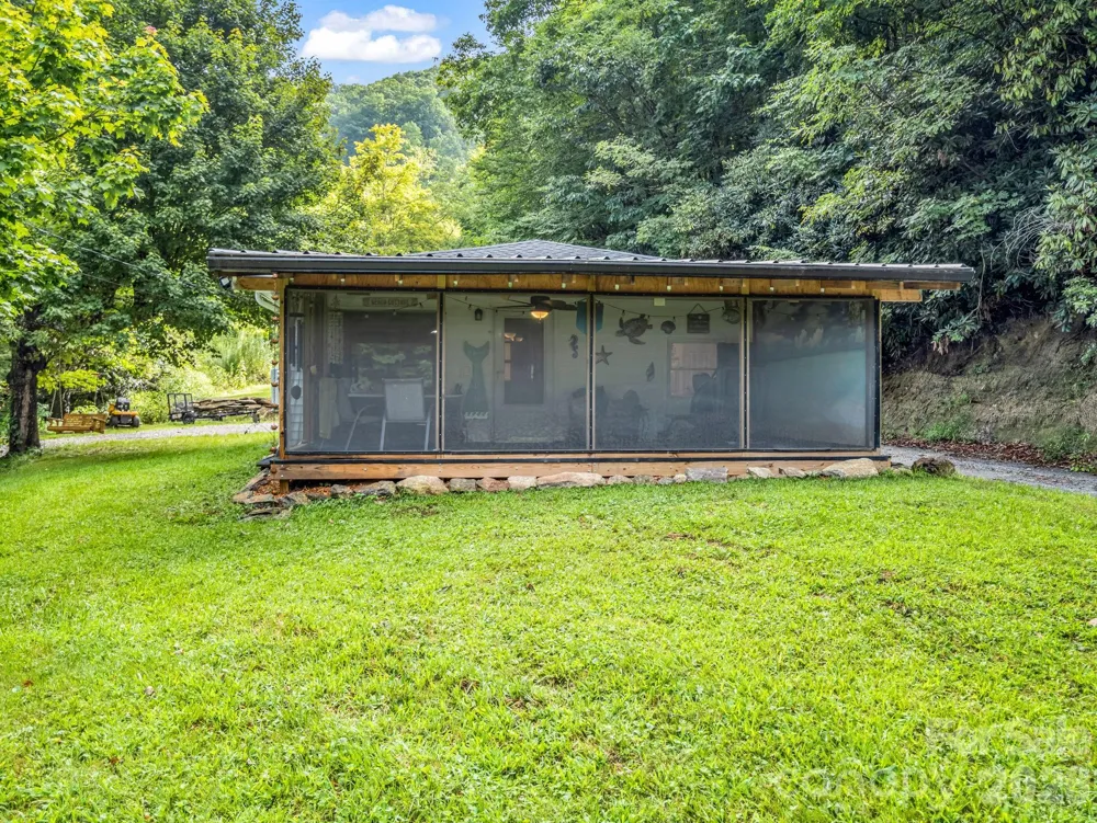 60 Owenby Cove Road Fairview, NC 28730