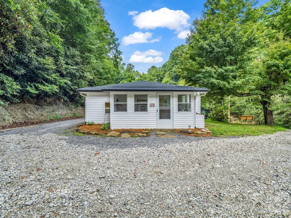 60 Owenby Cove Road Fairview, NC 28730