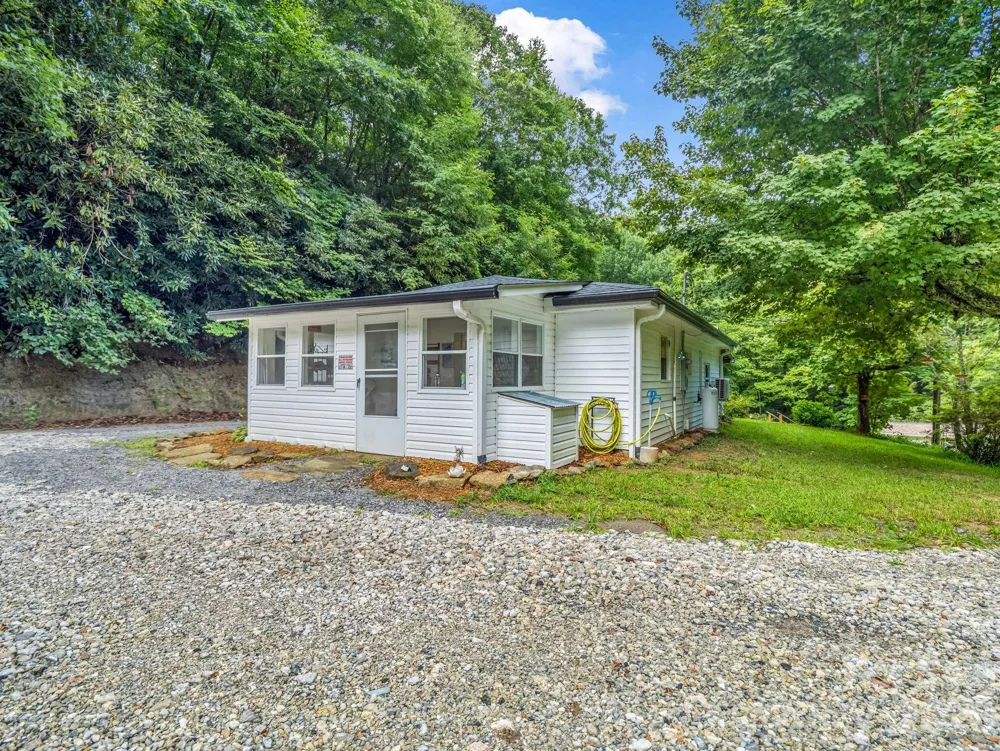 60 Owenby Cove Road Fairview, NC 28730