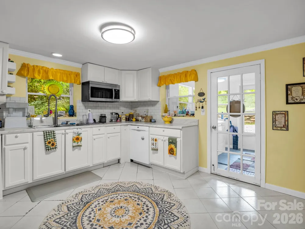 60 Owenby Cove Road Fairview, NC 28730