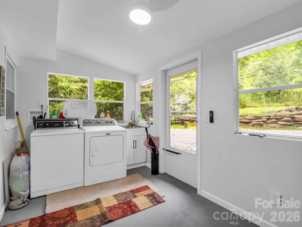 60 Owenby Cove Road Fairview, NC 28730