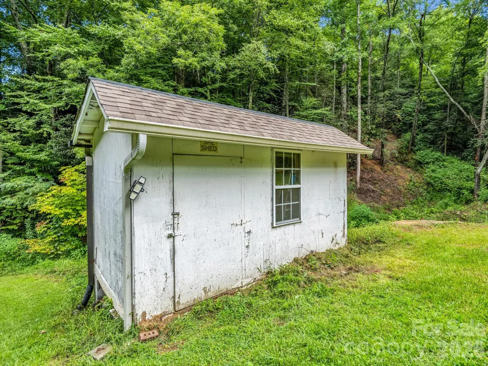 60 Owenby Cove Road Fairview, NC 28730