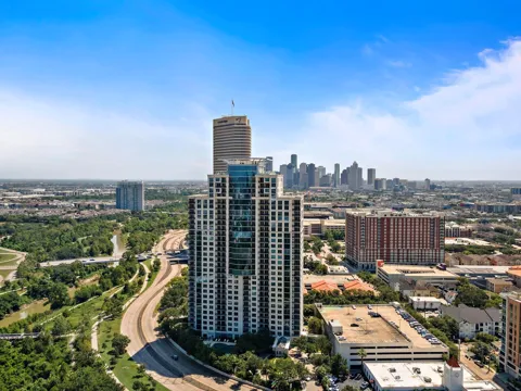 3333 Allen Parkway #709
