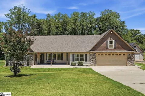 132 Holston Valley Circle