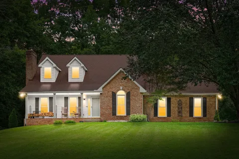 1731 Creekview Ct