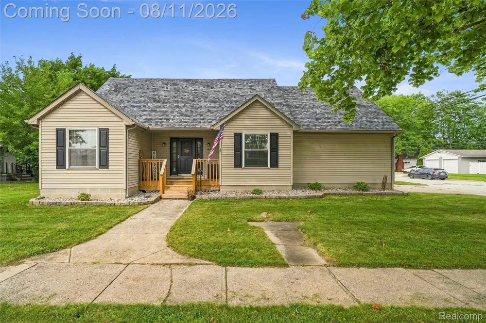 26312 Ypsilanti Street Flat Rock City, MI 48134