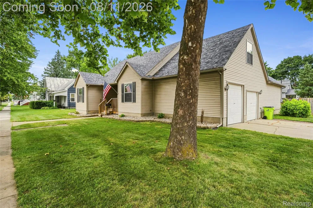 26312 Ypsilanti Street Flat Rock City, MI 48134