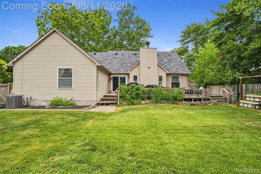 26312 Ypsilanti Street Flat Rock City, MI 48134