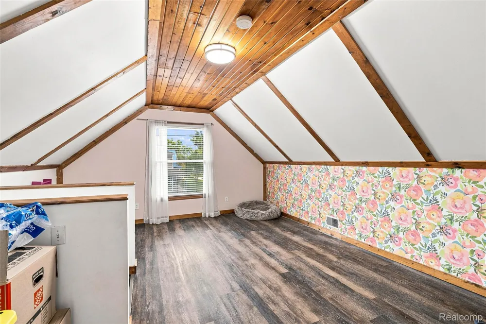 26312 Ypsilanti Street Flat Rock City, MI 48134