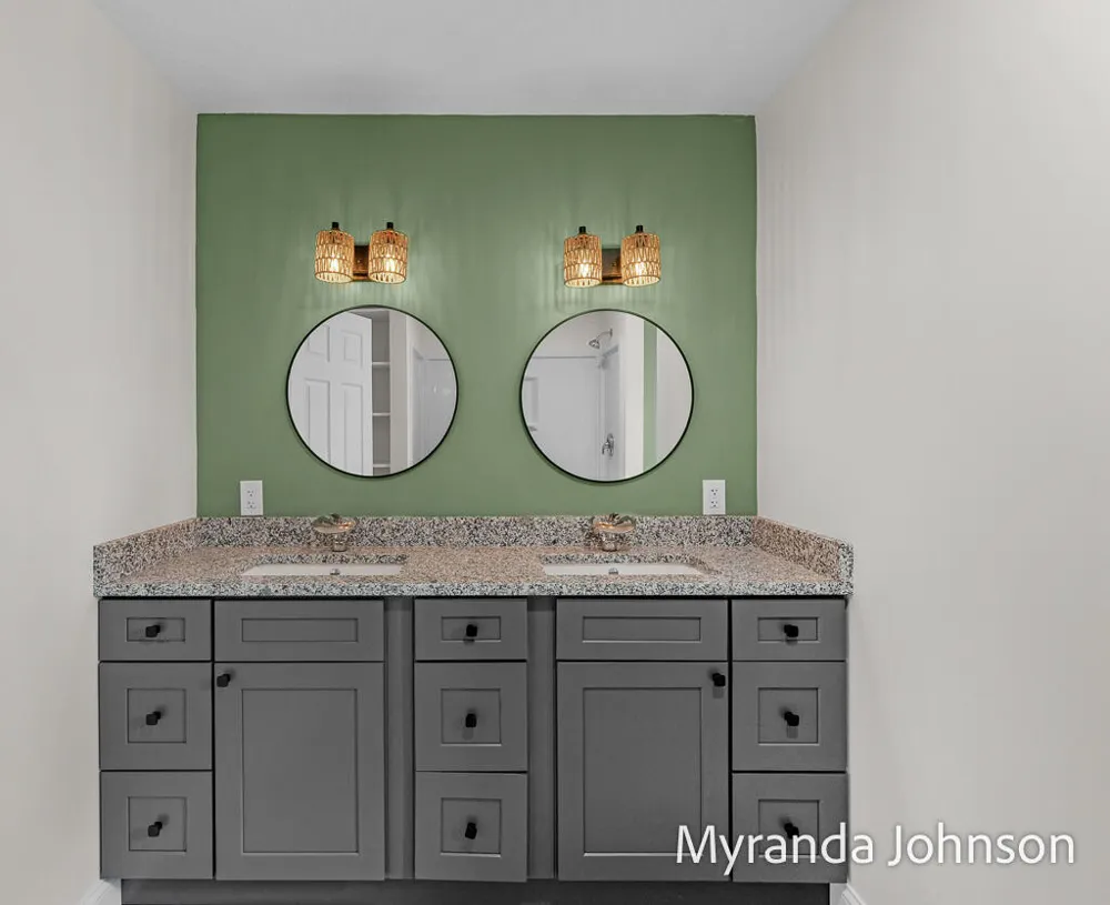 14661 Mercury Drive Grand Haven Charter Township, MI 49417
