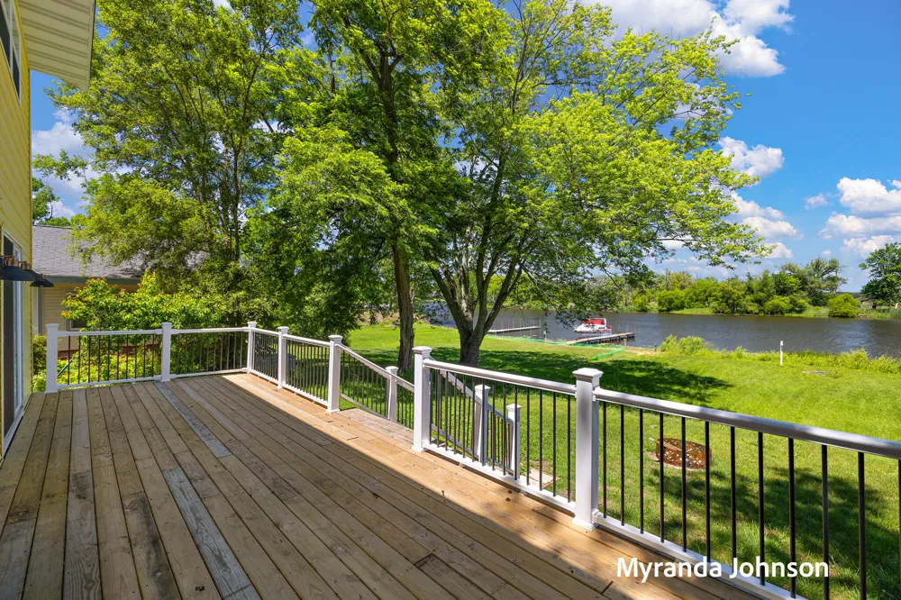 14661 Mercury Drive Grand Haven Charter Township, MI 49417