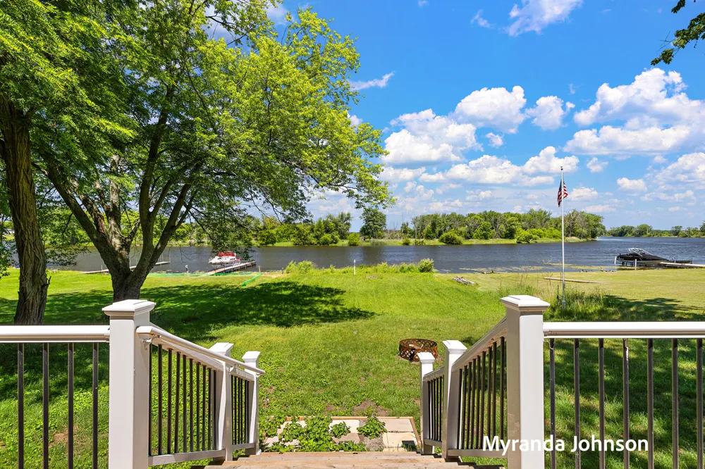 14661 Mercury Drive Grand Haven Charter Township, MI 49417