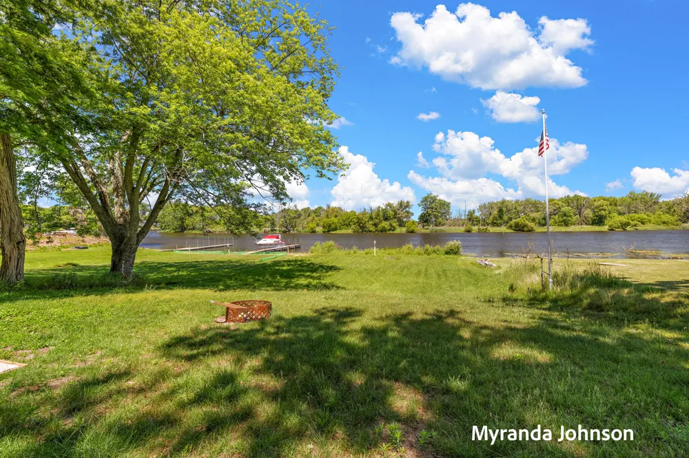 14661 Mercury Drive Grand Haven Charter Township, MI 49417