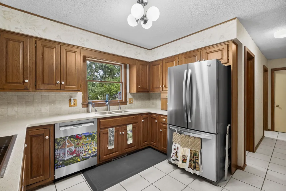 7534 Farmington Avenue Texas Charter Township, MI 49009