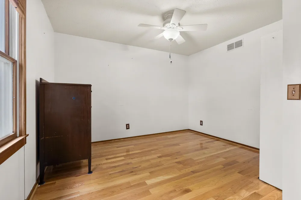 7534 Farmington Avenue Texas Charter Township, MI 49009