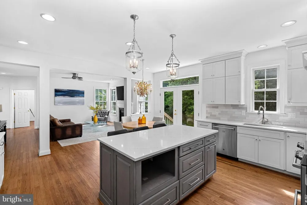 22873 ASHTON WOODS Brambleton, VA 20148