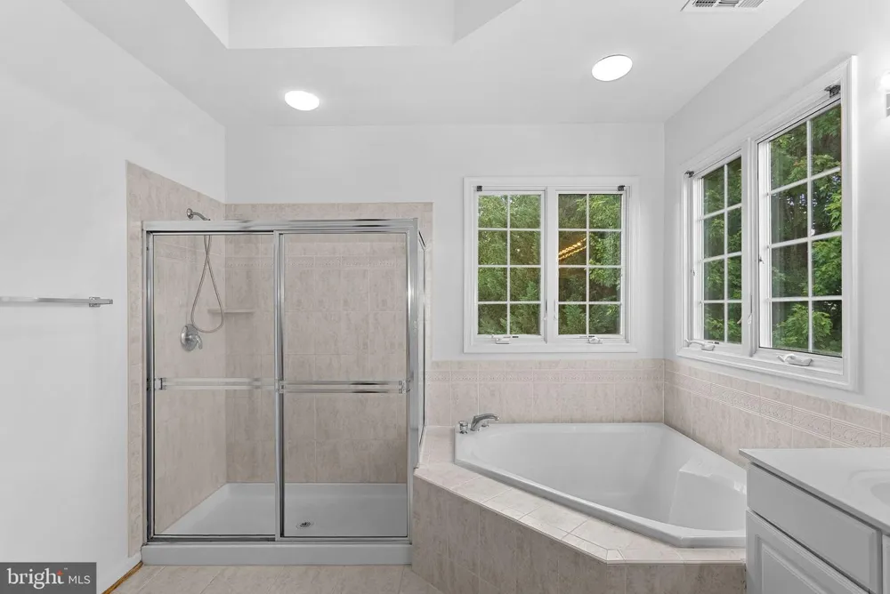 22873 ASHTON WOODS Brambleton, VA 20148