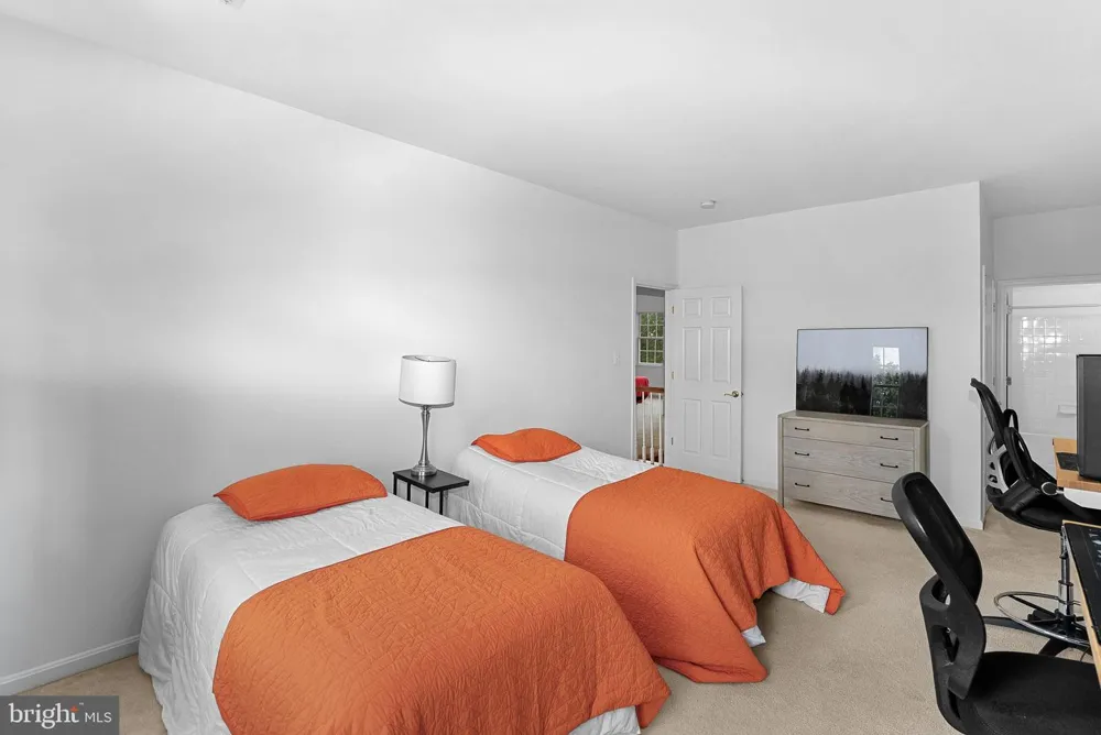 22873 ASHTON WOODS Brambleton, VA 20148