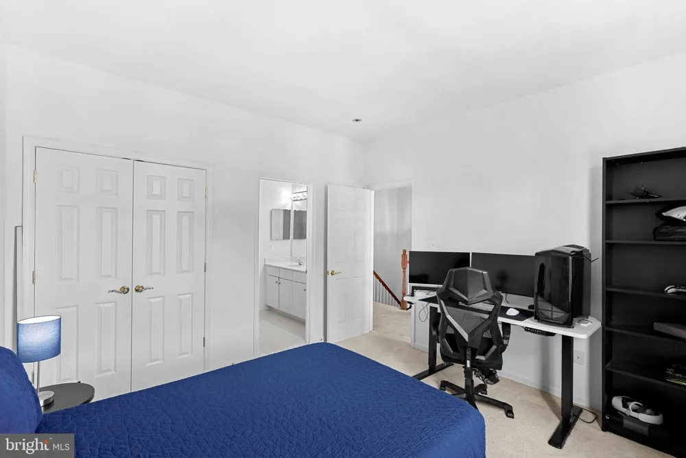 22873 ASHTON WOODS Brambleton, VA 20148