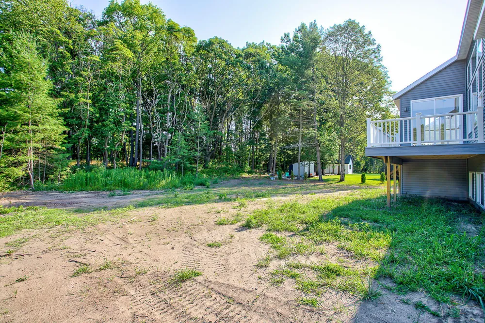 4767 Lexem Drive Hudsonville, MI 49426