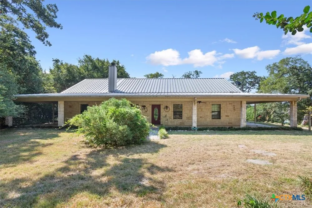 860 LCR 794 Groesbeck, TX 76642