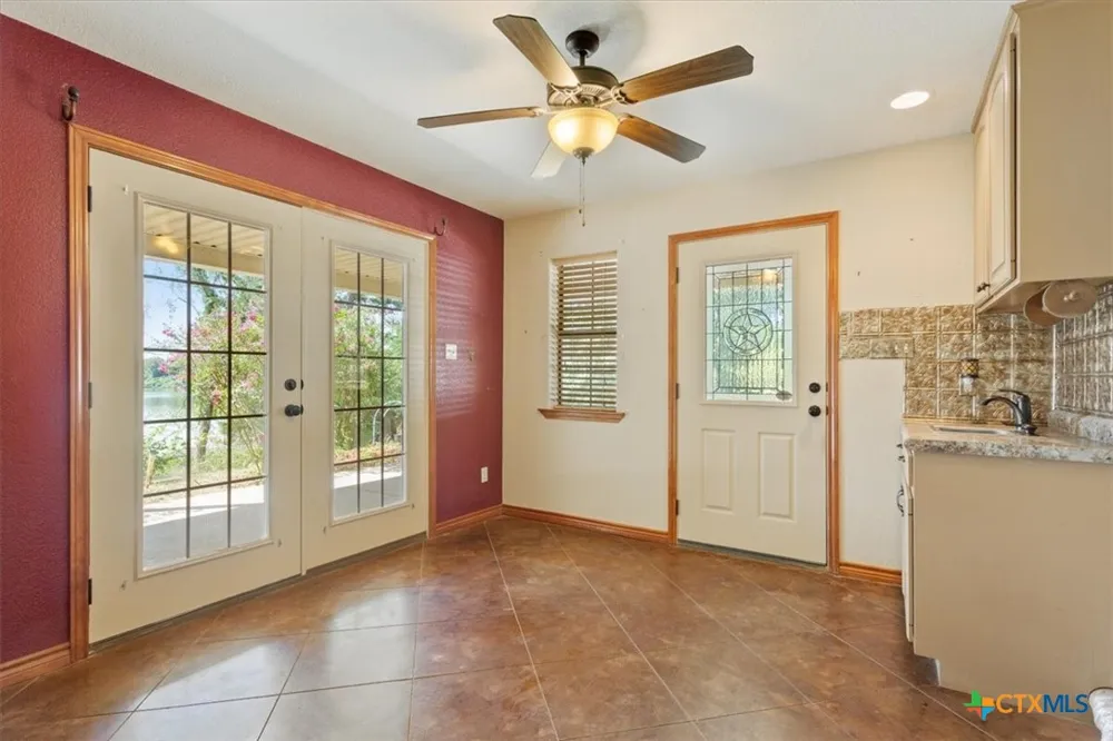 860 LCR 794 Groesbeck, TX 76642