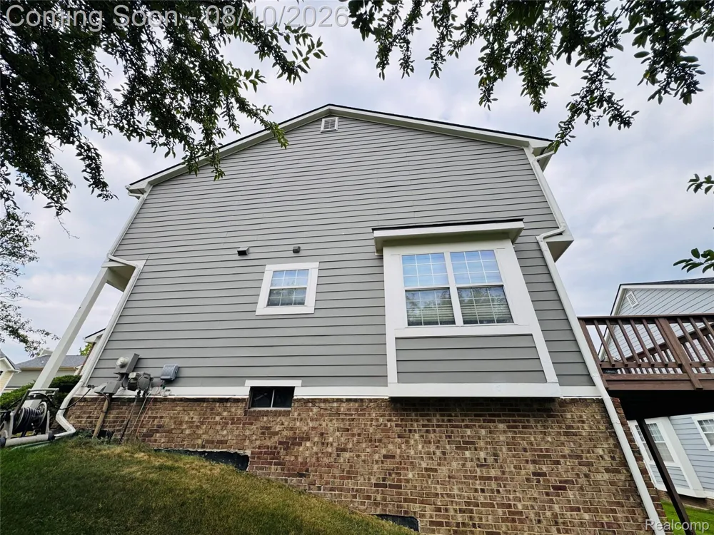 31199 Columbia Drive Novi City, MI 48377