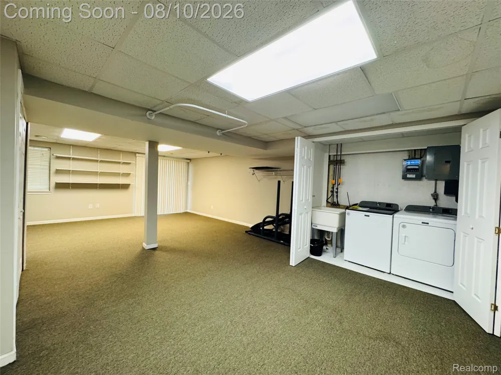 31199 Columbia Drive Novi City, MI 48377