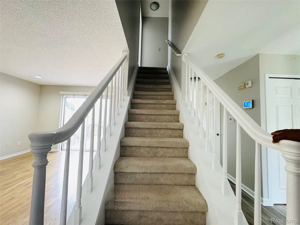 31199 Columbia Drive Novi City, MI 48377