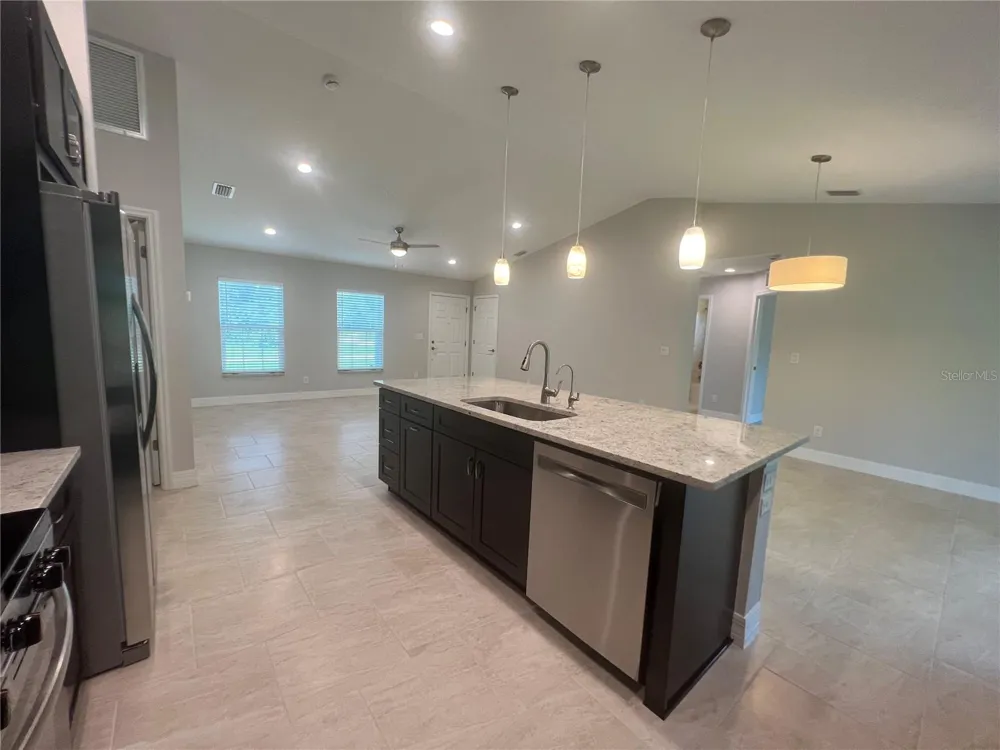 4895 LAS ALMANOS AVENUE North Port, FL 34288