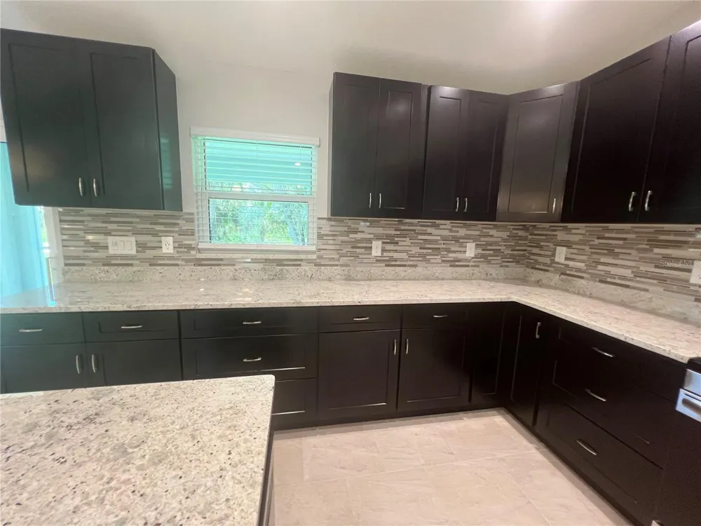 4895 LAS ALMANOS AVENUE North Port, FL 34288