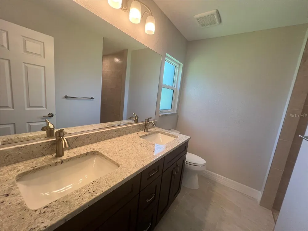 4895 LAS ALMANOS AVENUE North Port, FL 34288