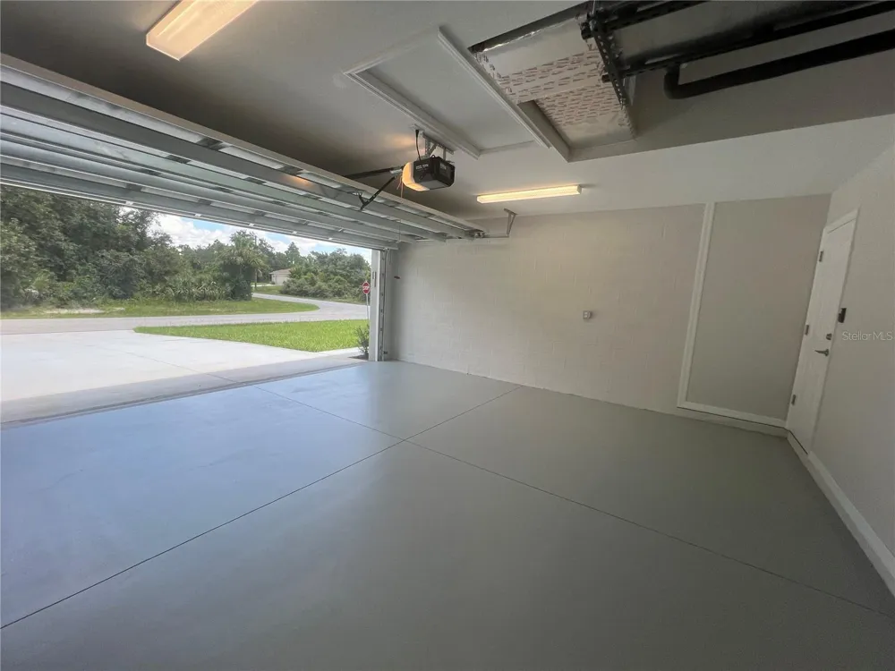 4895 LAS ALMANOS AVENUE North Port, FL 34288