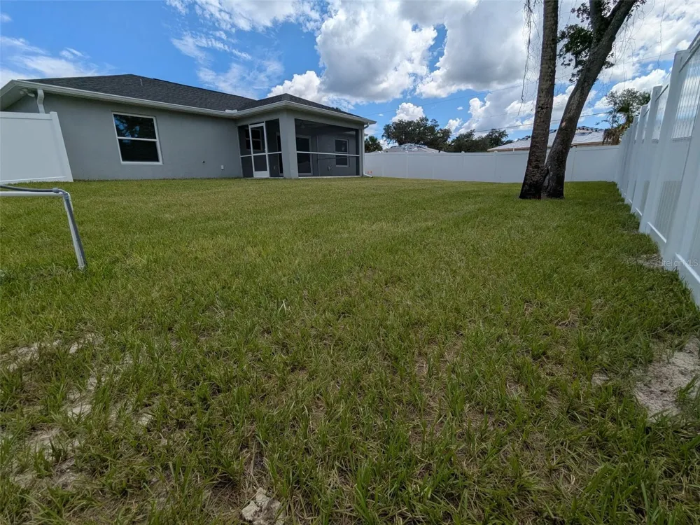 4895 LAS ALMANOS AVENUE North Port, FL 34288