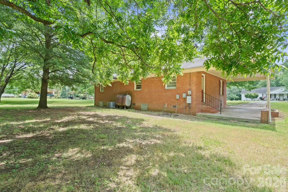 147 Oakdale Circle Mocksville, NC 27028