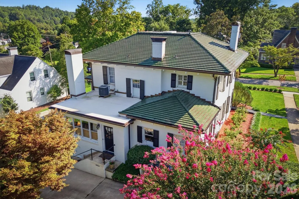 501 Norwood Street SW Lenoir, NC 28645