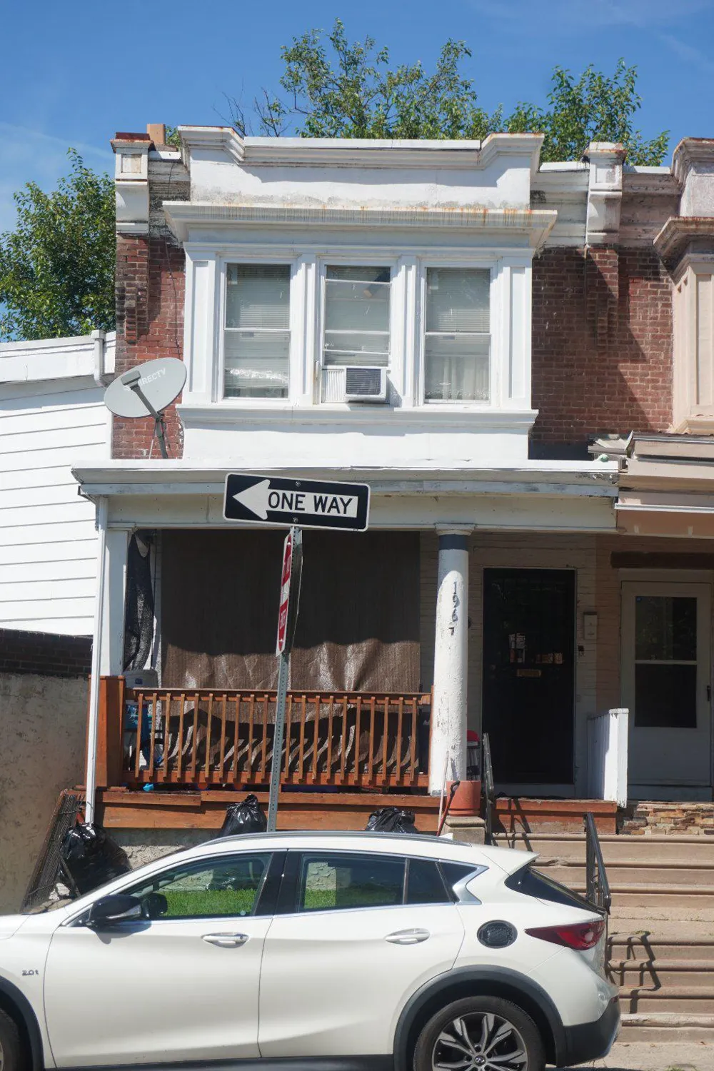 1967 W LAVEER STREET Philadelphia, PA 19141