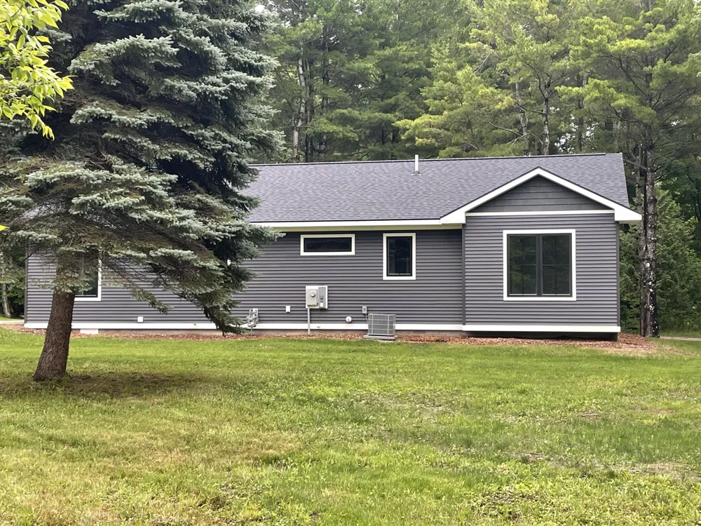8279 Cherry Avenue Rapid City, MI 49676